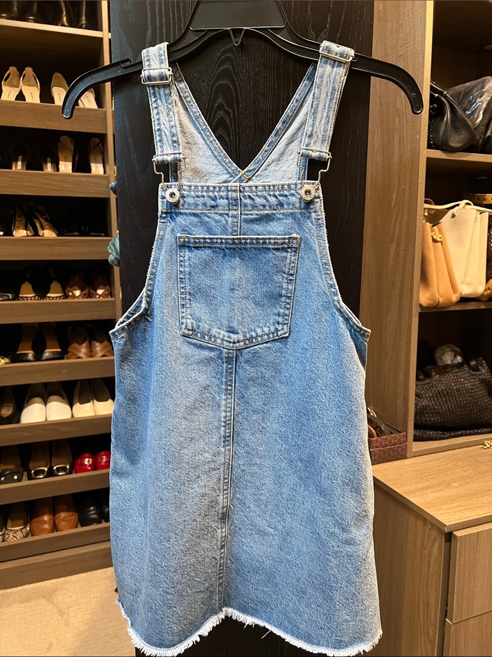 Girls Zara Med Blue Denim Overall Dress Front and Side Pockets Frayed Hem Sz 10